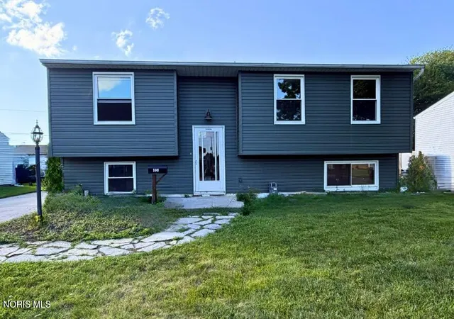 Photo 1 of Single family home for sale at 5949 Vistamar Rd, Toledo, OH 43611 | MLS# 10012094 | Listing updated on 2026-09-03