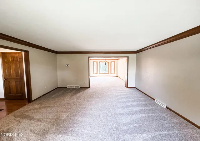 Photo 4 of Single family home for sale at 454 Rutledge Ct, Perrysburg, OH 43551 | MLS# 10012610 | Listing updated on 2026-09-22