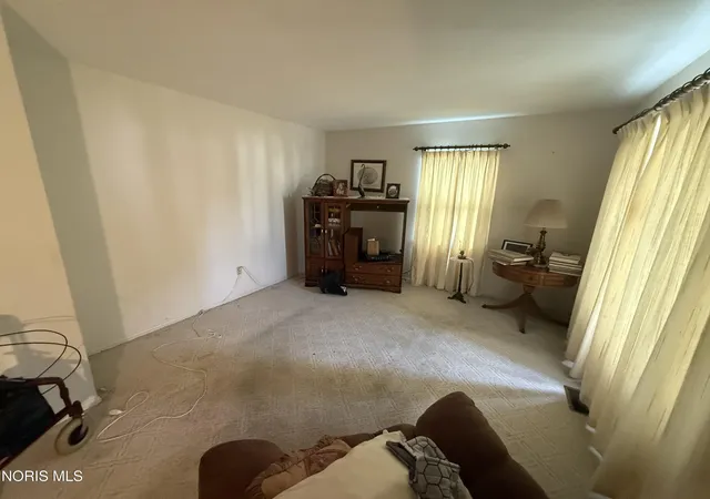 5th image of 1943 Glencairn Ave, Toledo, OH 43614 | MLS# 10012117