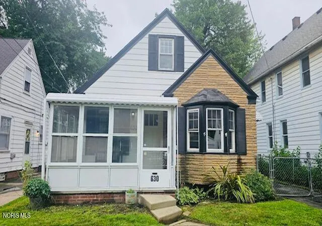 1st image of 630 Barclay Dr, Toledo, OH 43609 | MLS# 10012143