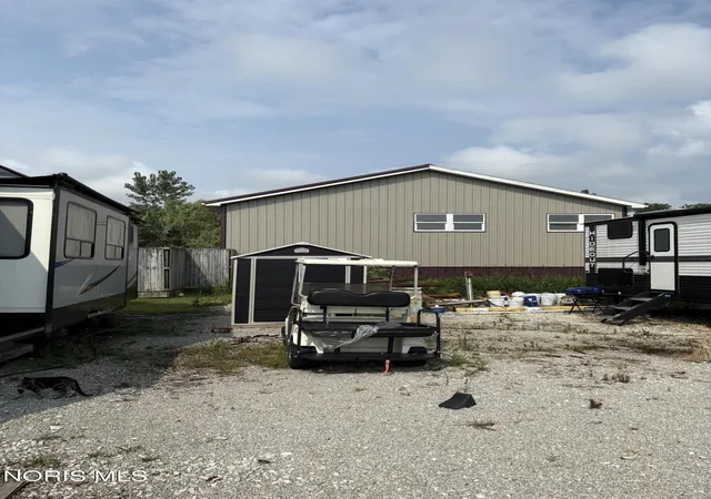 4th image of 4445 N Rider Rd, Oak Harbor, OH 43449 | MLS# 10012169