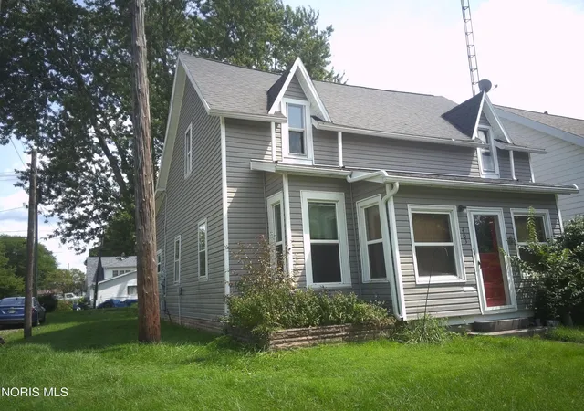 2nd image of 403 Tacoma Ave, Defiance, OH 43512 | MLS# 10012138
