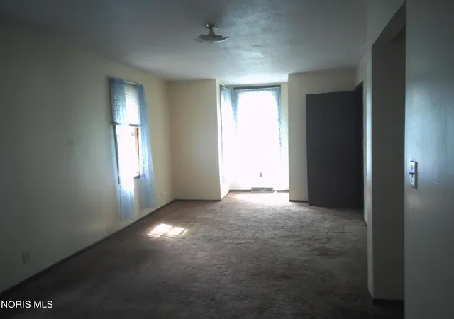 Photo 4 of Single family home for sale at 403 Tacoma Ave, Defiance, OH 43512 | MLS# 10012138 | Listing updated on 2026-09-17