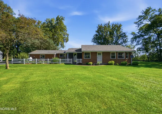 2nd image of 8212 Eagleville Rd, Bloomdale, OH 44817 | MLS# 10012243