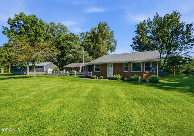 3rd image of 8212 Eagleville Rd, Bloomdale, OH 44817 | MLS# 10012243