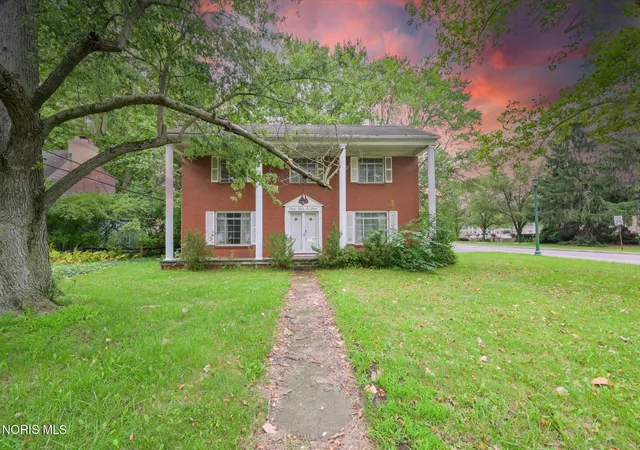1st image of 2204 Talmadge Rd, Toledo, OH 43606 | MLS# 10012161