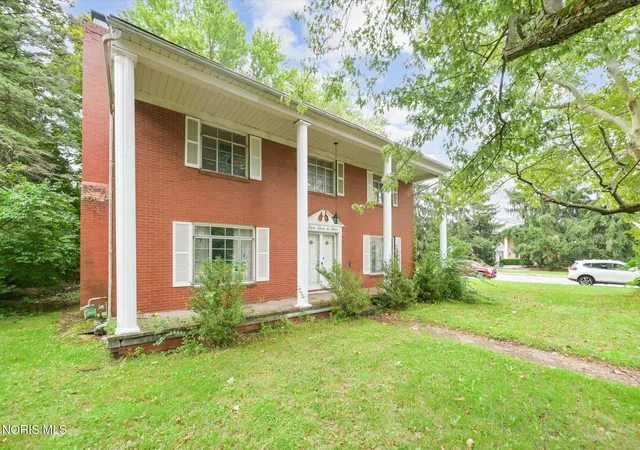 2nd image of 2204 Talmadge Rd, Toledo, OH 43606 | MLS# 10012161