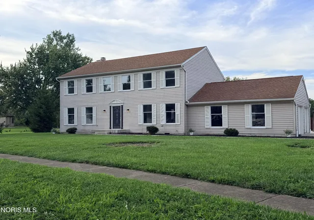 1st image of 1113 Mourning Dove Ln, Bowling Green, OH 43402 | MLS# 10012160