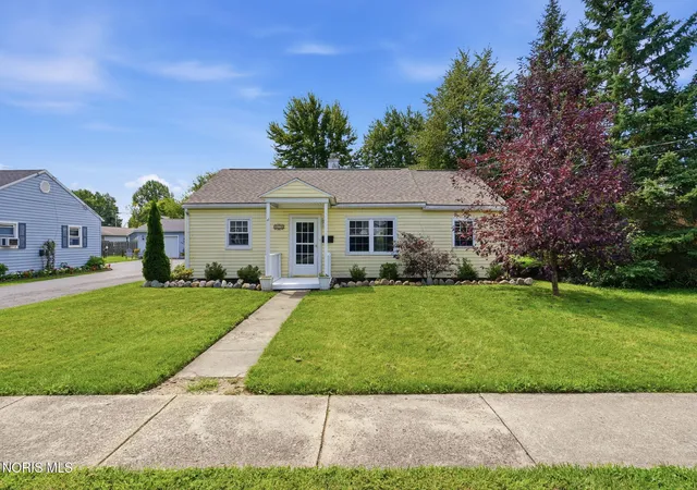 1st image of 319 Edith Ave, Findlay, OH 45840 | MLS# 10012168