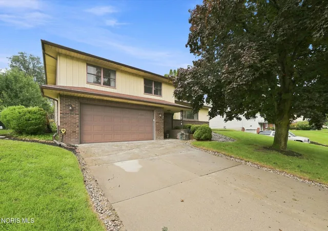 1st image of 4402 N Terrace View St, Toledo, OH 43607 | MLS# 10012162