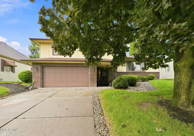 2nd image of 4402 N Terrace View St, Toledo, OH 43607 | MLS# 10012162
