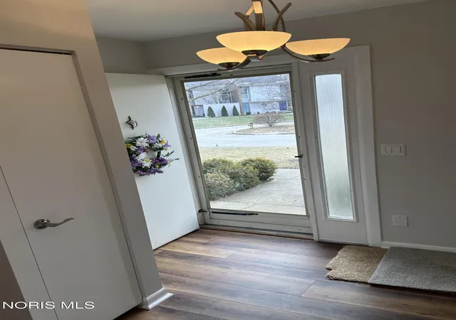 Photo 3 of Condo for sale at 5122 Regency Dr #2, Toledo, OH 43615 | MLS# 10012163 | Listing updated on 2026-08-19