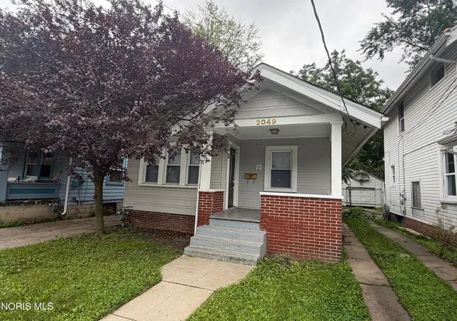 1st image of 2049 Berkshire Pl, Toledo, OH 43613 | MLS# 10012230