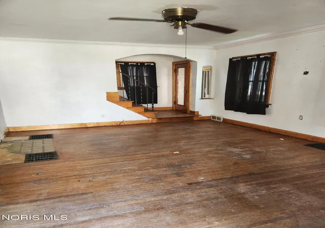 Photo 3 of Single family home for sale at 4819 296th Street, Toledo, OH 43611 | MLS# 10012179 | Listing updated on 2026-09-22
