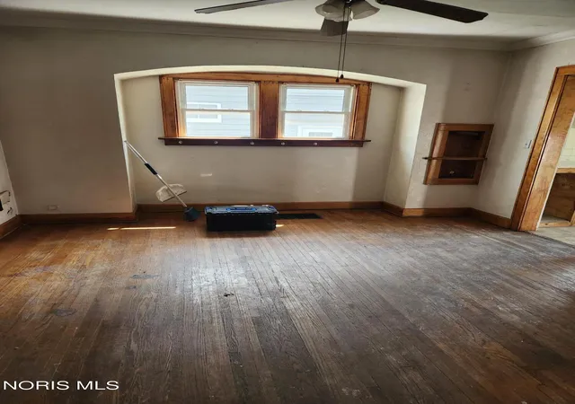 Photo 4 of Single family home for sale at 4819 296th Street, Toledo, OH 43611 | MLS# 10012179 | Listing updated on 2026-09-22