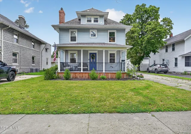 Photo 1 of Single family home for sale at 219 E Dudley St, Maumee, OH 43537 | MLS# 10012215 | Listing updated on 2026-09-24