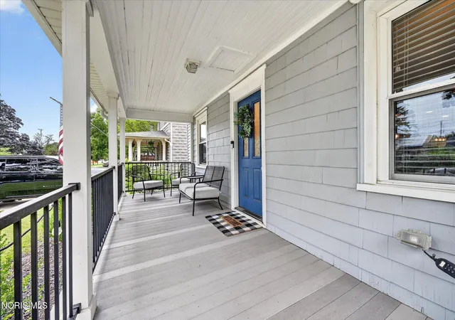Photo 3 of Single family home for sale at 219 E Dudley St, Maumee, OH 43537 | MLS# 10012215 | Listing updated on 2026-09-24