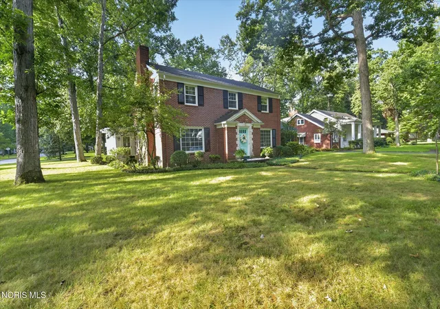 2nd image of 4525 Granville Ct, Toledo, OH 43615 | MLS# 10012309
