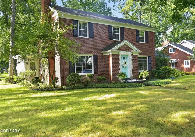 Photo 3 of Single family home for sale at 4525 Granville Ct, Toledo, OH 43615 | MLS# 10012309 | Listing updated on 2026-09-29