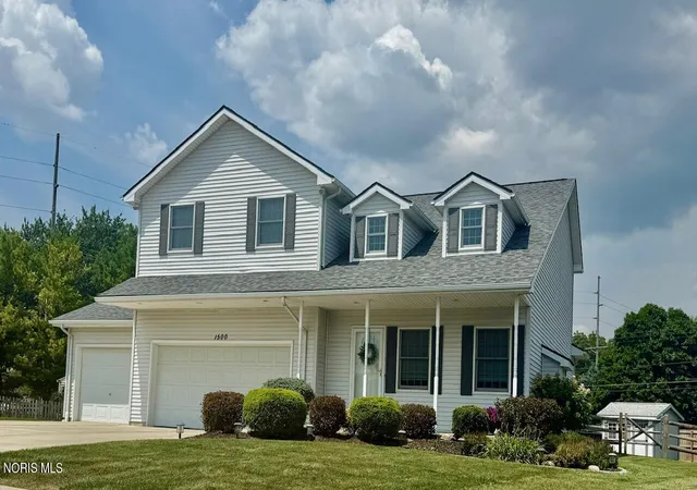 1st image of 1500 Cranberry Ln, Findlay, OH 45840 | MLS# 10012229