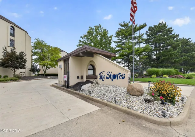 48th image of 1803 E Perry St #Apt 44, Port Clinton, OH 43452 | MLS# 10012227