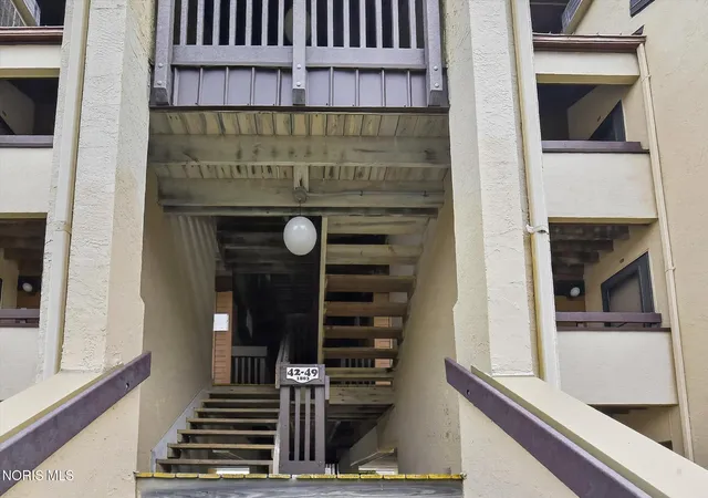 5th image of 1803 E Perry St, Port Clinton, OH 43452