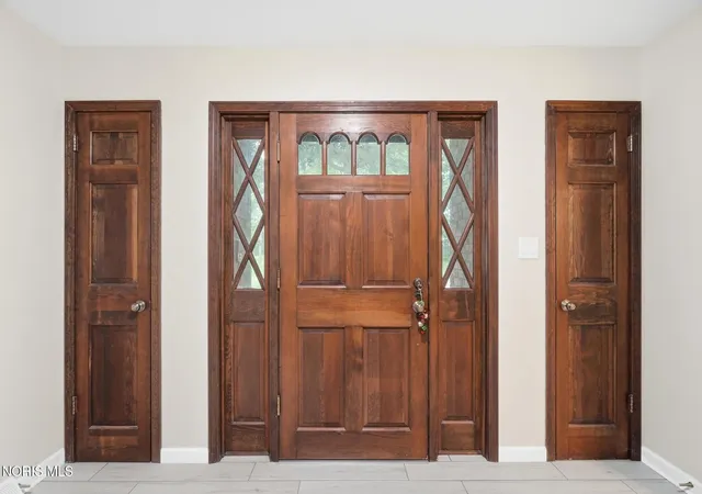 image of 26430 Hull Prairie Rd, Perrysburg, OH 43551 | MLS# 10012233