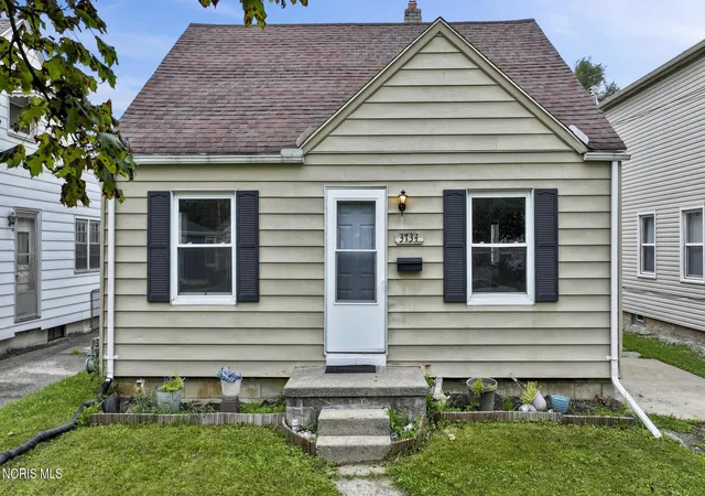 1st image of 3734 Frampton Dr, Toledo, OH 43614 | MLS# 10012210