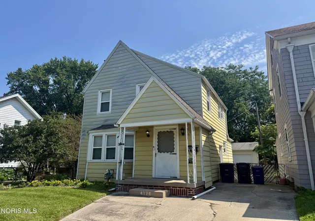 2nd image of 4126 Mayfield Dr, Toledo, OH 43612 | MLS# 10012324