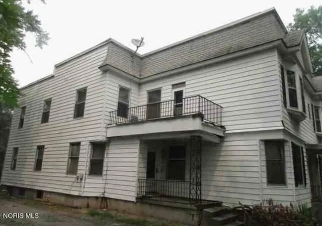 2nd image of 3309 E Manhattan Blvd, Toledo, OH 43611 | MLS# 10012246