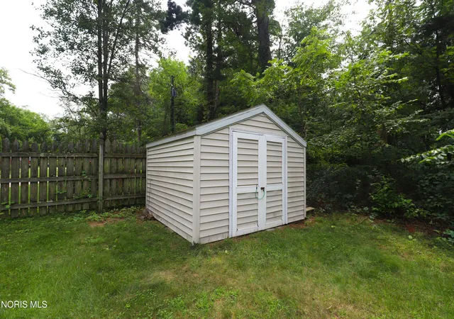 44th image of 2419 S Crissey Rd, Monclova, OH 43542 | MLS# 10012313