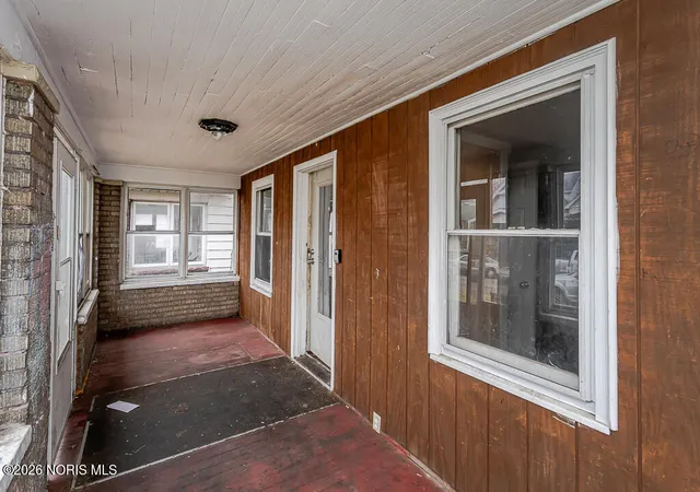 Photo 3 of Single family home for sale at 3412 Maple St, Toledo, OH 43608 | MLS# 10012256 | Listing updated on 2026-09-09