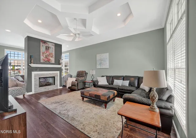 Photo 3 of Sale Pending at 9014 Bear Creek Dr, Sylvania, OH 43560 | MLS# 10012275 | Listing updated on 2026-09-16