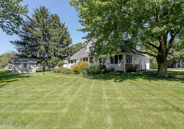 Photo 4 of Single family home for sale at 970 Ohio Ave, Elmore, OH 43416 | MLS# 10012267 | Listing updated on 2026-08-24