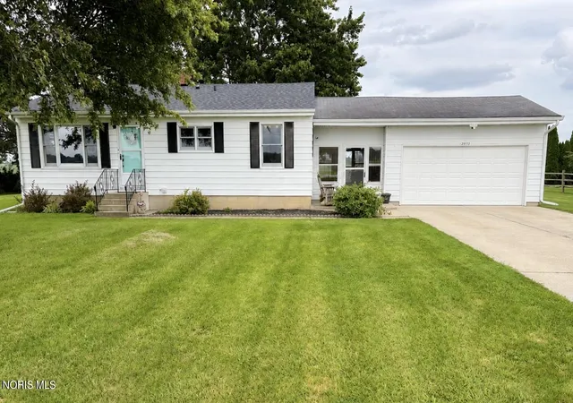 Photo 1 of Sale Pending at 25712 Lime City Rd, Perrysburg, OH 43551 | MLS# 10012495 | Listing updated on 2026-09-15