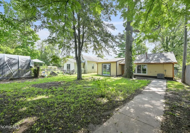 27th image of 1374 Gage Rd, Toledo, OH 43612 | MLS# 10012296