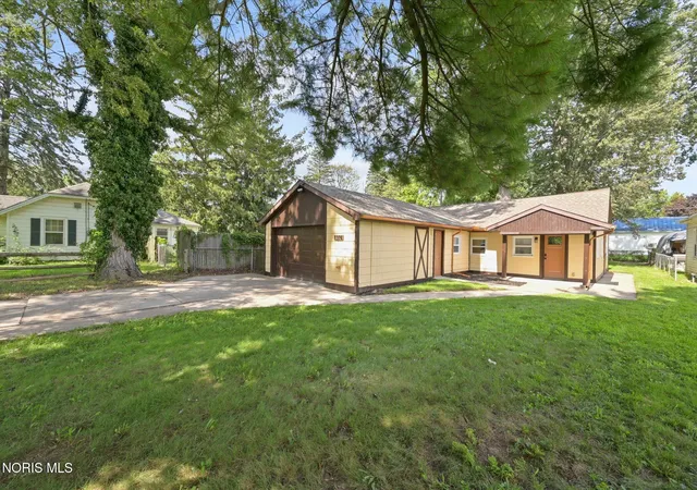 5th image of 1374 Gage Rd, Toledo, OH 43612 | MLS# 10012296