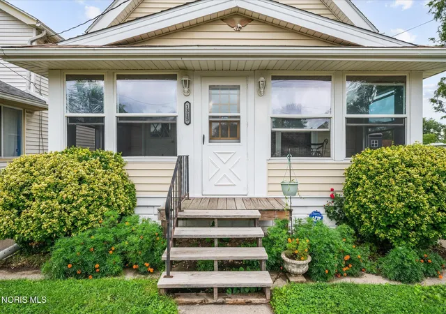 2nd image of 1315 Freedom St, Toledo, OH 43605 | MLS# 10012297