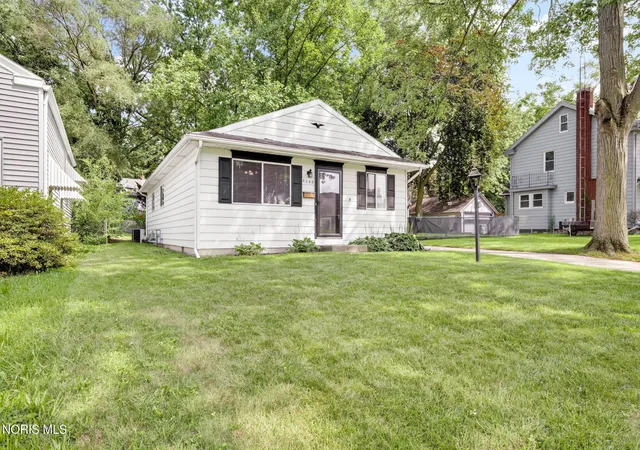 4th image of 3248 Meadowbrook Ct, Toledo, OH 43606 | MLS# 10012305