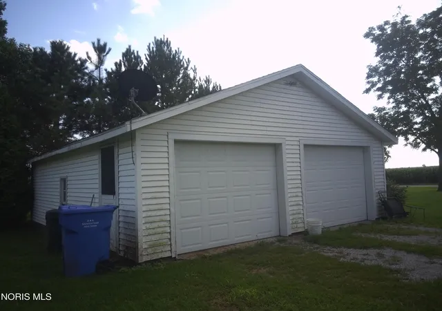 Photo 3 of Sale Pending at 16652 Road 7, Antwerp, OH 45813 | MLS# 10012303 | Listing updated on 2026-09-28