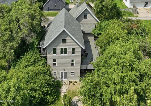 Photo 1 of Single family home for sale at 117 Mulberry St, Perrysburg, OH 43551 | MLS# 10012646 | Listing updated on 2026-09-04