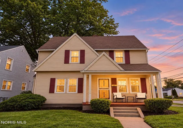 Photo 1 of Single family home for sale at 4102 Garrison Rd, Toledo, OH 43613 | MLS# 10012343 | Listing updated on 2026-10-16