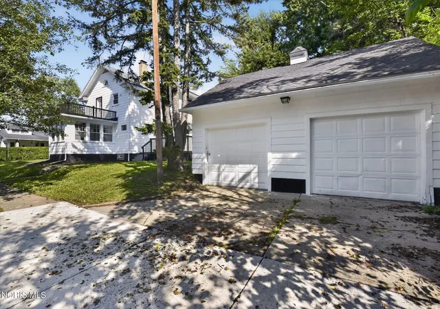 52nd image of 2004 Calumet Ave, Toledo, OH 43607 | MLS# 10012339