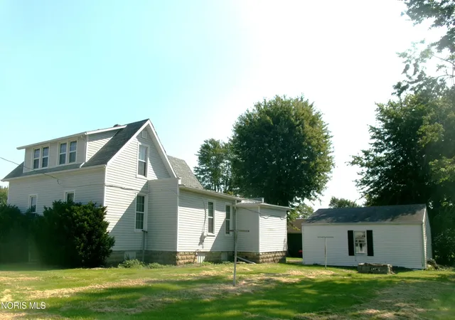 Photo 3 of Single family home for sale at 203 E Fifth St, Ottoville, OH 45876 | MLS# 10012392 | Listing updated on 2026-08-28