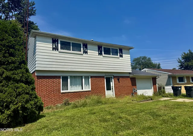 1st image of 6534 Lincoln Green Rd, Holland, OH 43528 | MLS# 10012340
