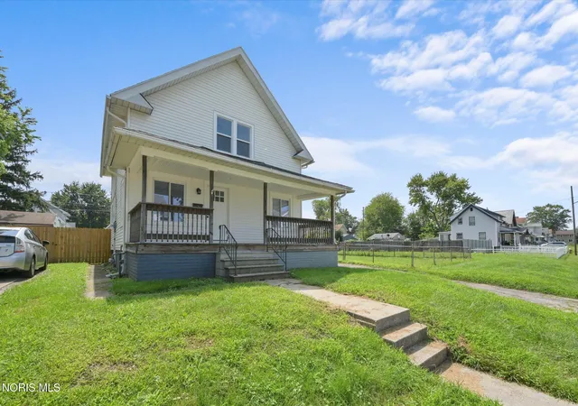 2nd image of 1536 Albert St, Toledo, OH 43605 | MLS# 10012348