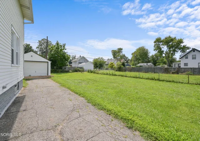 32nd image of 1536 Albert St, Toledo, OH 43605 | MLS# 10012348