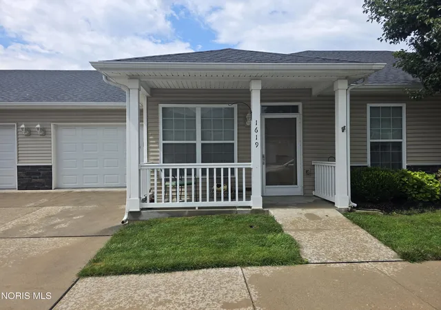 Condo for sale at 1619 Brooklynn Park W, Toledo, OH 43615 | MLS# 10015152