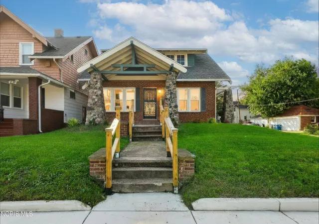 Single family home for sale at 2053 Calumet Ave, Toledo, OH 43607 | MLS# 10014649