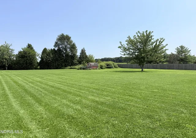 Photo 4 of House for sale at 29432 Millbury Rd, Millbury, OH 43447 | MLS# 10012379 | Listing updated on 2026-08-31